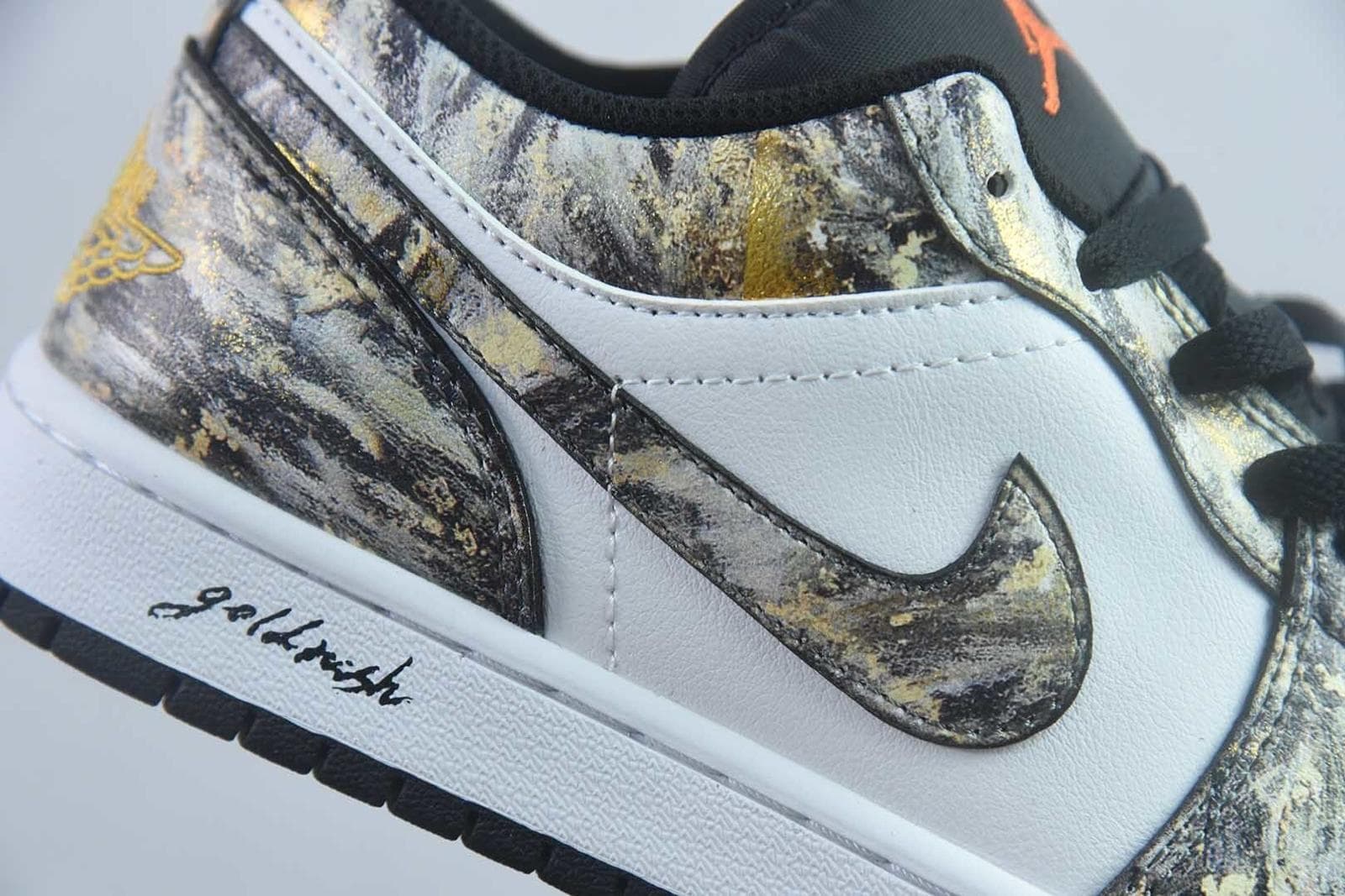 Air Jordan 1 Low Gold Leaf Custom 2